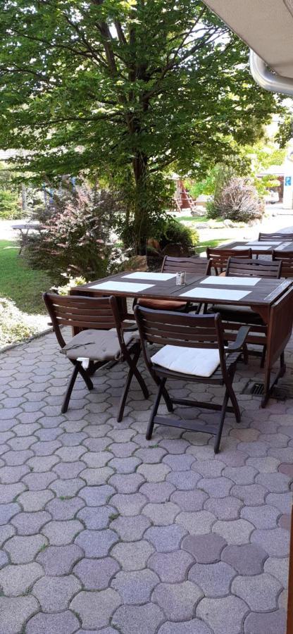 Kenguru Panzio Hotel